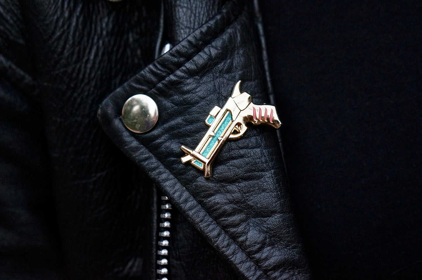Vintage Vardagen x Final Child Pin